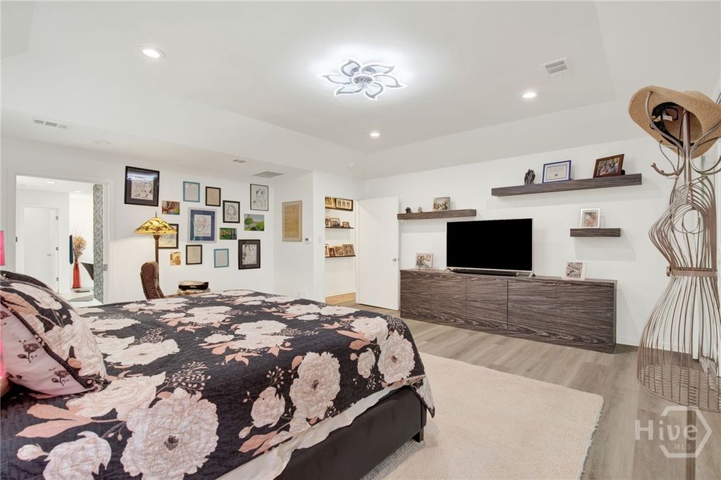 Image 52 of property listing at 10 Benedictine Retreat, Savannah, GA 31411