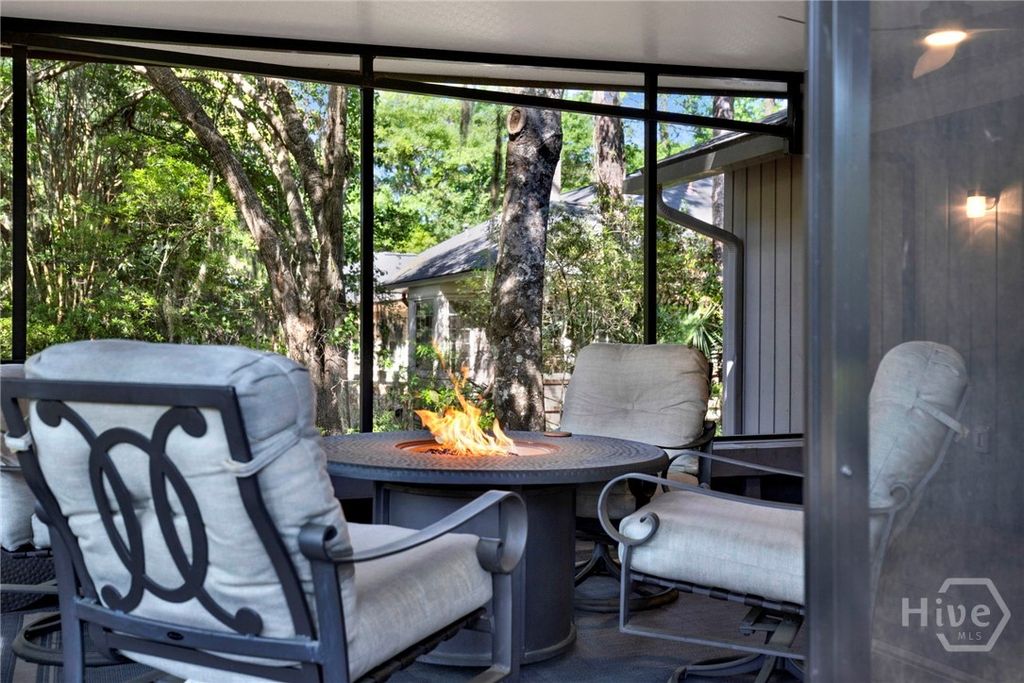 Image 56 of property listing at 10 Benedictine Retreat, Savannah, GA 31411