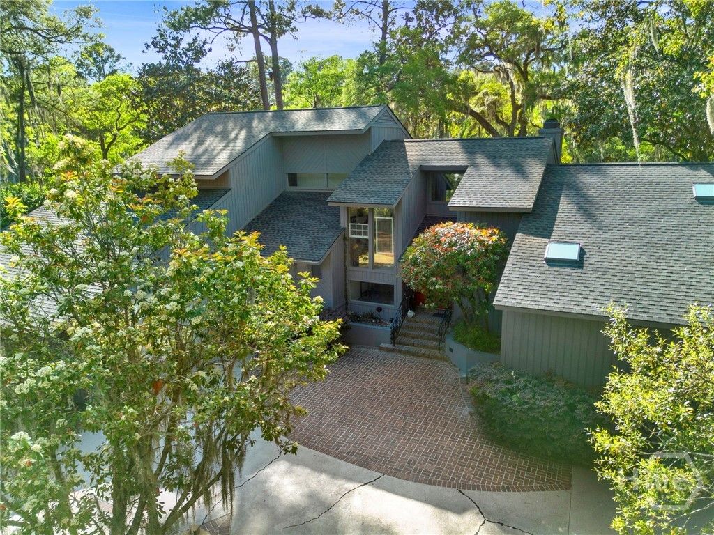 Image 70 of property listing at 10 Benedictine Retreat, Savannah, GA 31411