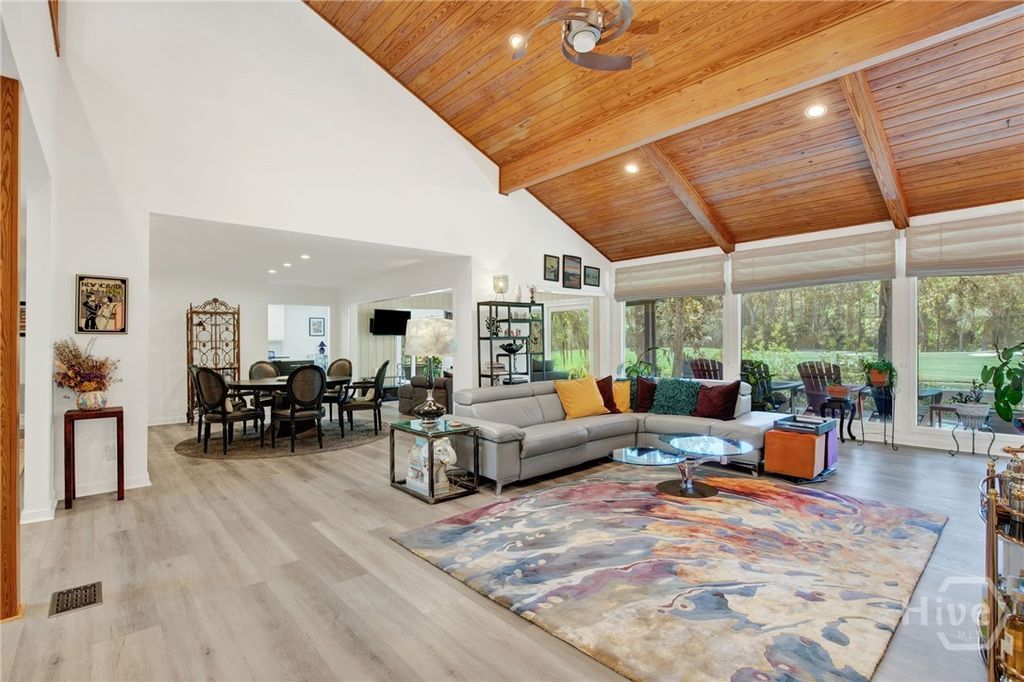 Image 9 of property listing at 10 Benedictine Retreat, Savannah, GA 31411