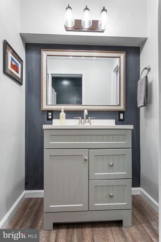 3759 CAYUGA LN, York, PA 17402