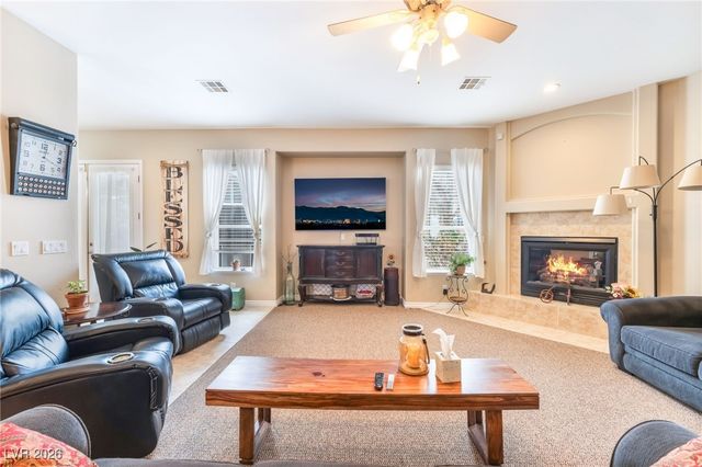 9990 Four Views Street, Las Vegas, NV 89143