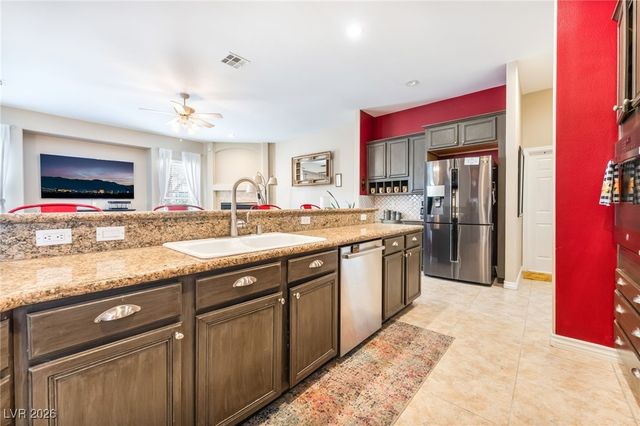 9990 Four Views Street, Las Vegas, NV 89143