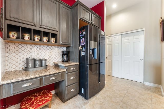 9990 Four Views Street, Las Vegas, NV 89143