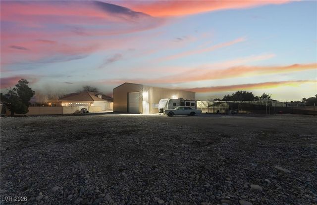 9990 Four Views Street, Las Vegas, NV 89143