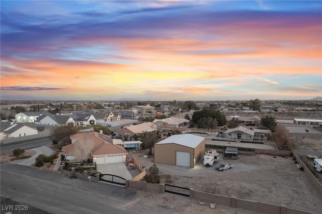 9990 Four Views Street, Las Vegas, NV 89143