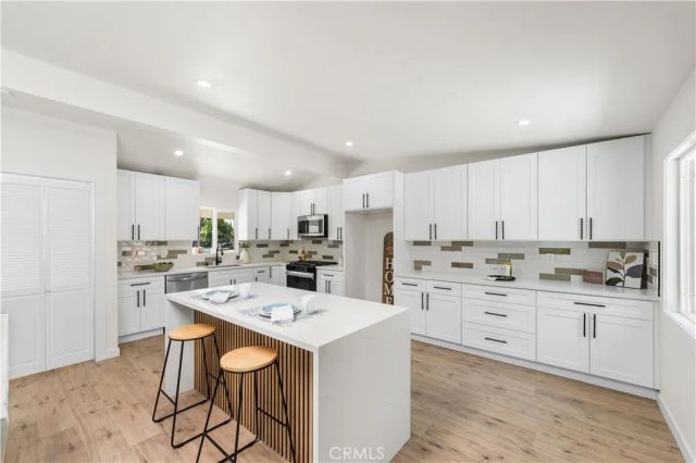 11327 Blythe Street, Sun Valley, CA 91352