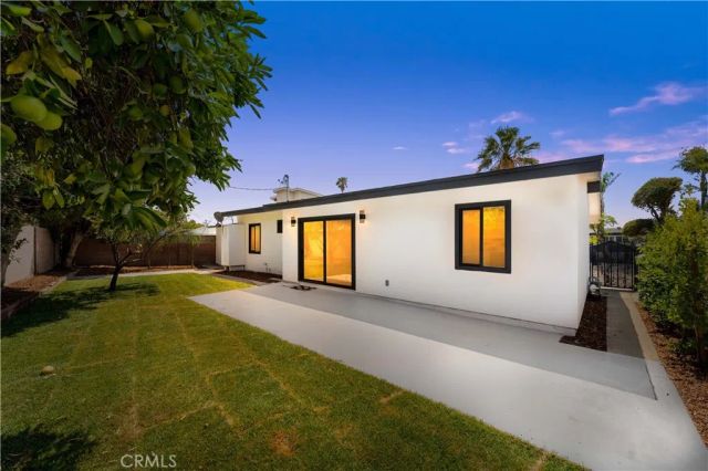 11327 Blythe Street, Sun Valley, CA 91352