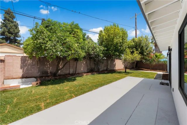 11327 Blythe Street, Sun Valley, CA 91352