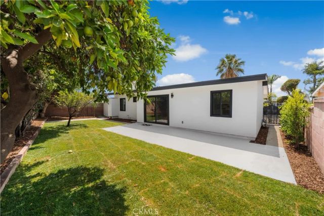 11327 Blythe Street, Sun Valley, CA 91352