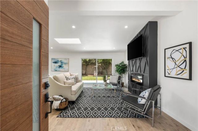 11327 Blythe Street, Sun Valley, CA 91352