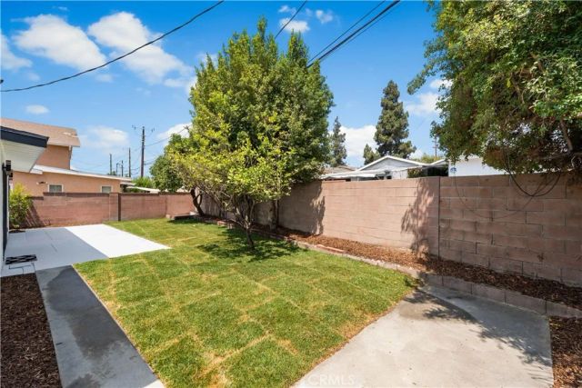 11327 Blythe Street, Sun Valley, CA 91352