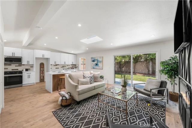 11327 Blythe Street, Sun Valley, CA 91352