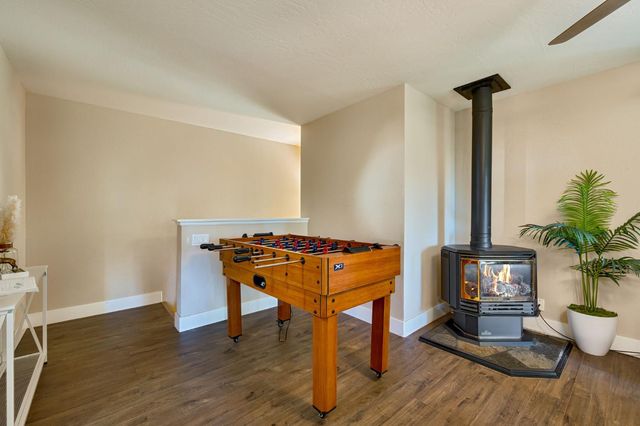 3960 Garnet Rd, Pollock Pines, CA 95726