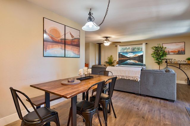 3960 Garnet Rd, Pollock Pines, CA 95726