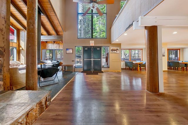 3960 Garnet Rd, Pollock Pines, CA 95726