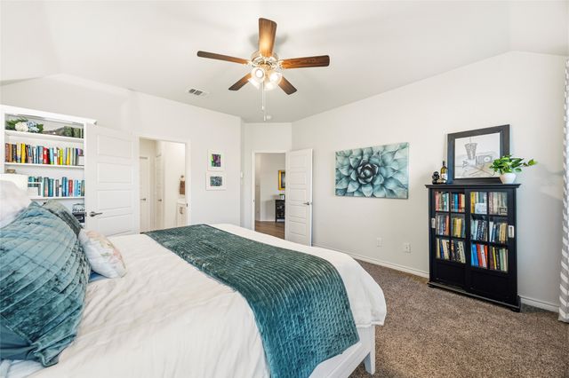 316 Jefferson Lane, Fate, TX 75189