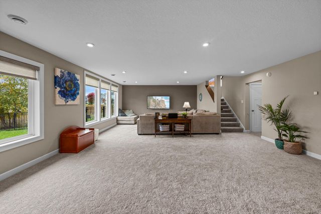 3022 132nd Avenue NE, Blaine, MN 55449