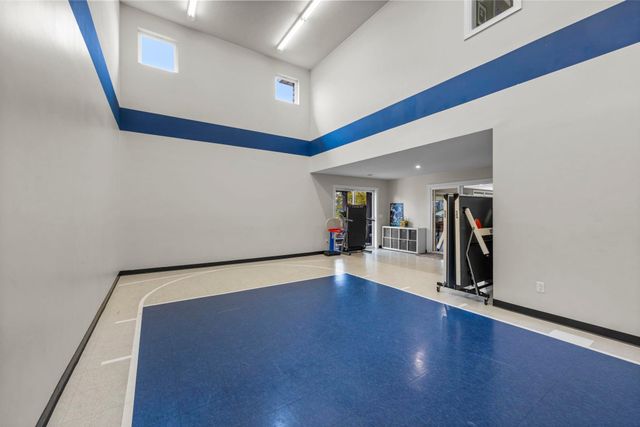 3022 132nd Avenue NE, Blaine, MN 55449