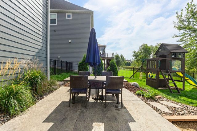 3022 132nd Avenue NE, Blaine, MN 55449