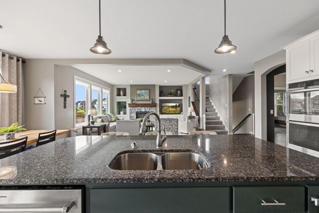 3022 132nd Avenue NE, Blaine, MN 55449