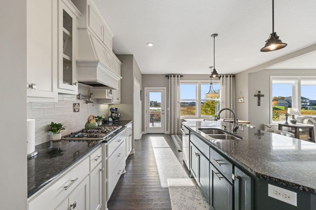 3022 132nd Avenue NE, Blaine, MN 55449