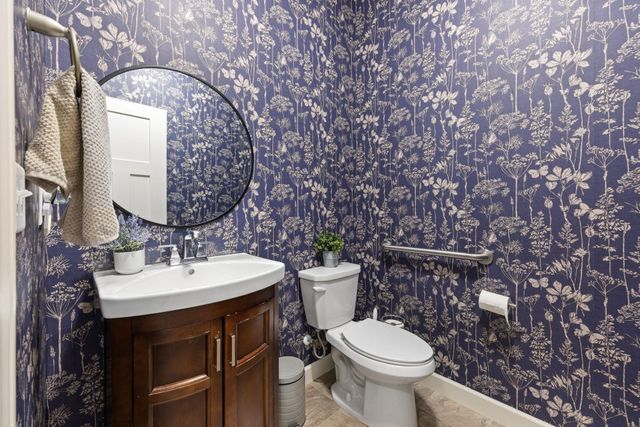 3022 132nd Avenue NE, Blaine, MN 55449