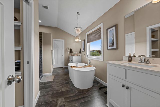 3022 132nd Avenue NE, Blaine, MN 55449