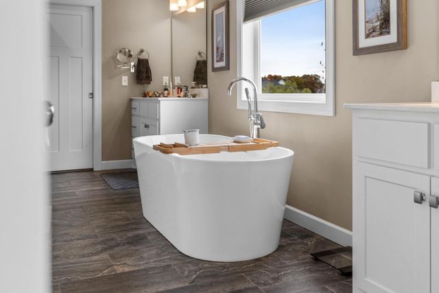 3022 132nd Avenue NE, Blaine, MN 55449