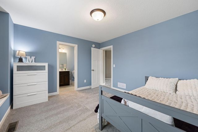 3022 132nd Avenue NE, Blaine, MN 55449