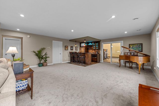 3022 132nd Avenue NE, Blaine, MN 55449