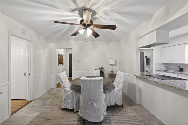 105 S Weatherred Drive, Richardson, TX 75080