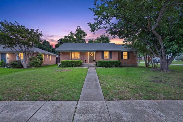 105 S Weatherred Drive, Richardson, TX 75080