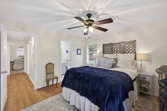105 S Weatherred Drive, Richardson, TX 75080