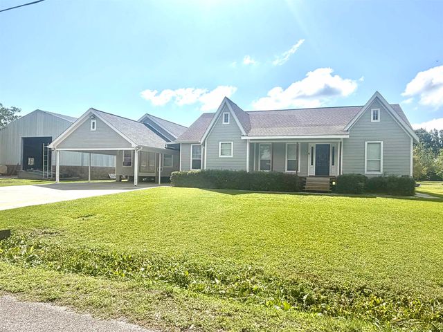 382 Chester Lee Street, Larose, LA 70373