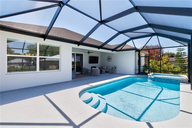 373 Periwinkle Drive, Sebastian, FL 32958