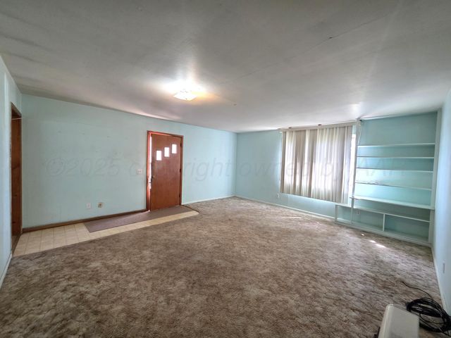 409 Heasley Street, Mclean, TX 79057