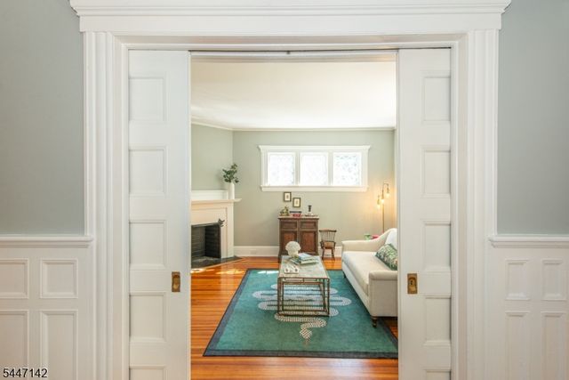 11 N Mountain Ave, Montclair Twp., NJ 07042
