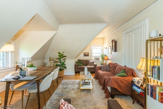 11 N Mountain Ave, Montclair Twp., NJ 07042