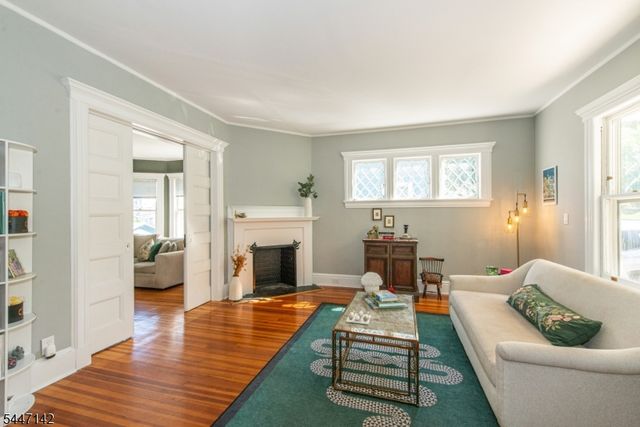 11 N Mountain Ave, Montclair Twp., NJ 07042