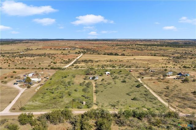 9902 County Road 210, Bertram, TX 78605