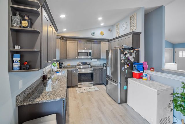 1771 MARBLE RIDGE DR, Rockingham, VA 22801