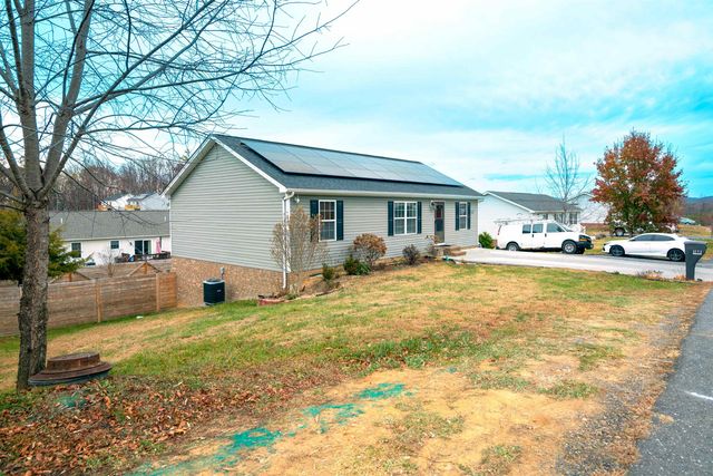 1771 MARBLE RIDGE DR, Rockingham, VA 22801