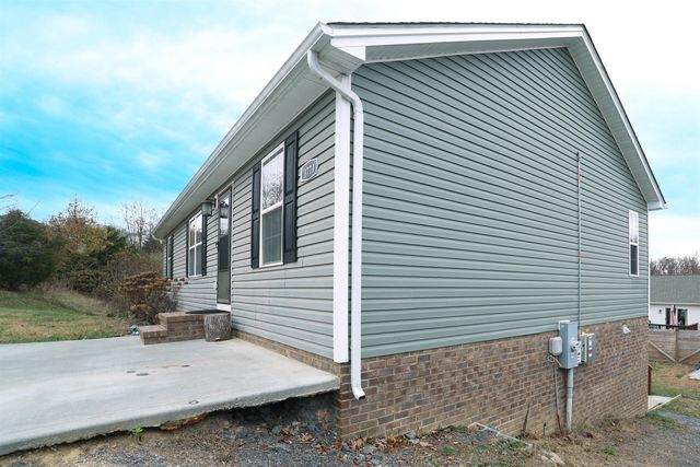 1771 MARBLE RIDGE DR, Rockingham, VA 22801