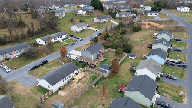 1771 MARBLE RIDGE DR, Rockingham, VA 22801