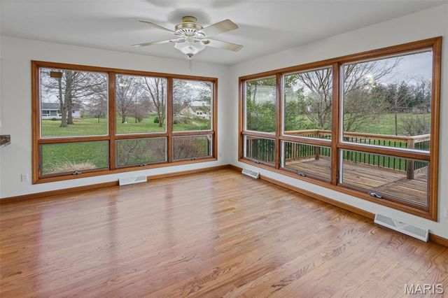 6409 Sunny Lane, Bethalto, IL 62010