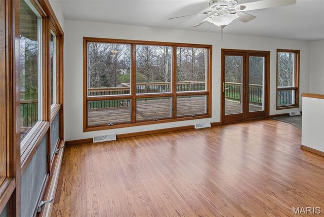 6409 Sunny Lane, Bethalto, IL 62010