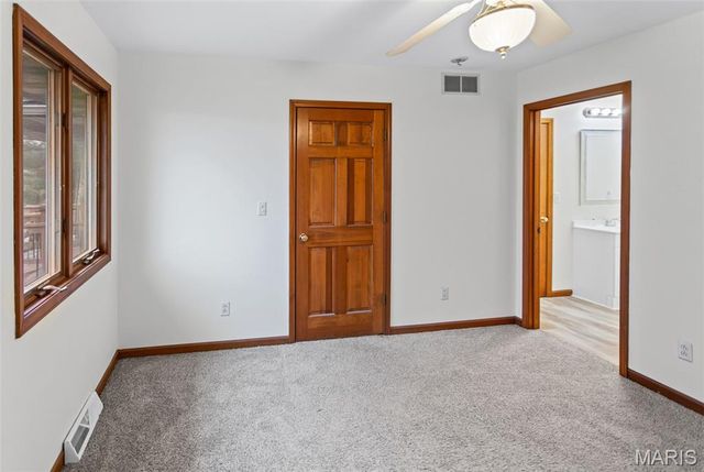 6409 Sunny Lane, Bethalto, IL 62010