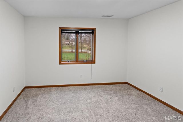 6409 Sunny Lane, Bethalto, IL 62010