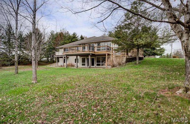 6409 Sunny Lane, Bethalto, IL 62010